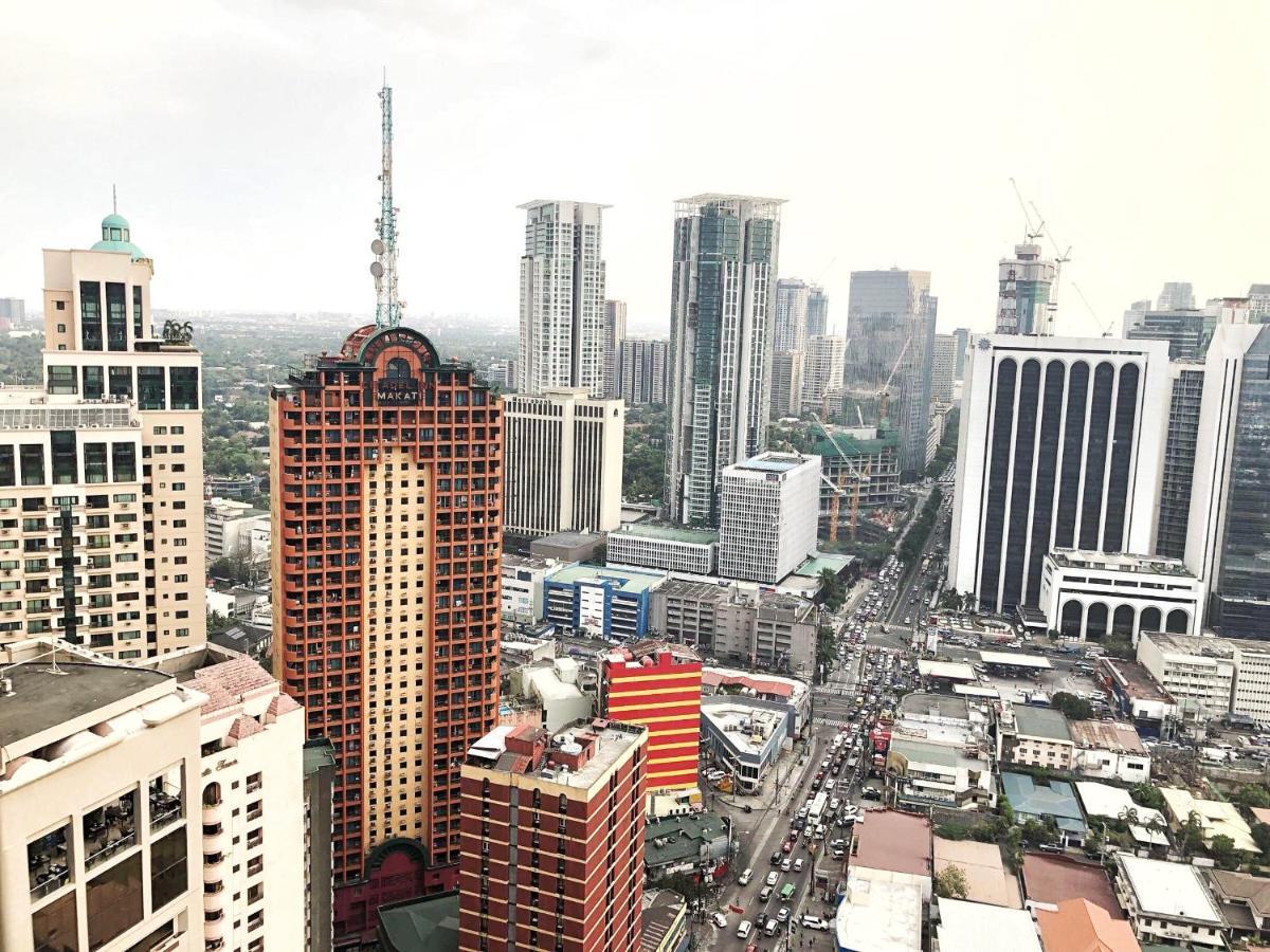 The Staycation - Serviced Rooms Manila Exteriör bild